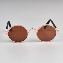 Load image into Gallery viewer, Fashionable glasses for pets
